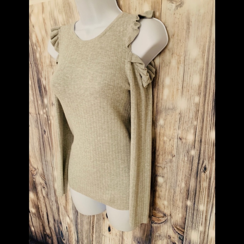 WHBM Light Grey Ruffles Cold Shoulder Sweater - Picture 2 of 8